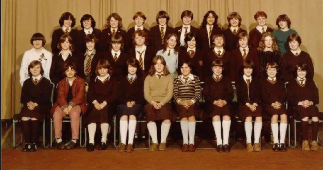 Alison’s school class photo from the early 1980s.